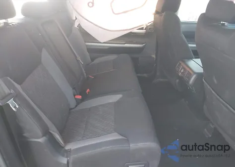 2017 Toyota Tundra Sr5 5.7L V8 из США, поврежденный, VIN 5TFDW5F13HX609518